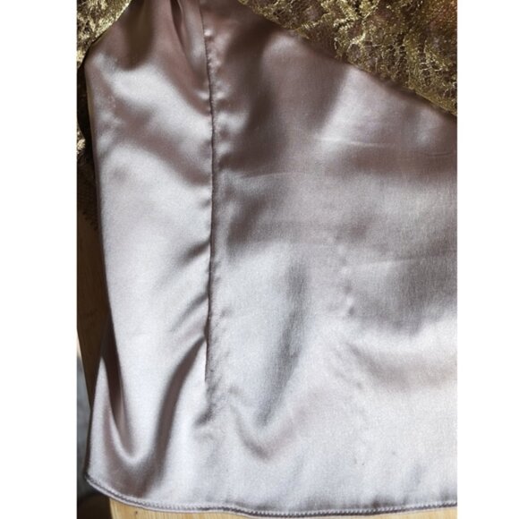 Elie Tahari burnished-gold lace sleeveless blouse with camisole - Picture 11 of 13